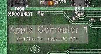 Working Apple’s Apple-1 Computer Sold for $355,000