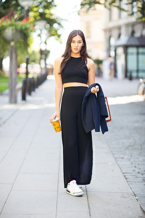 Long Skirt With Sneakers